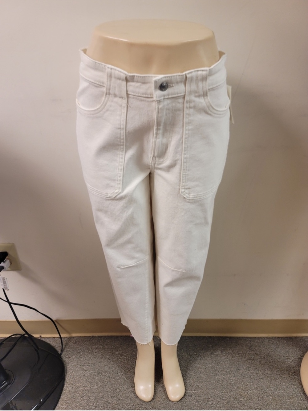 Cropped High-Rise Ankle Jeans in White